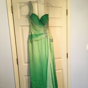 Sherri Hill green pageant prom gown sz 6
